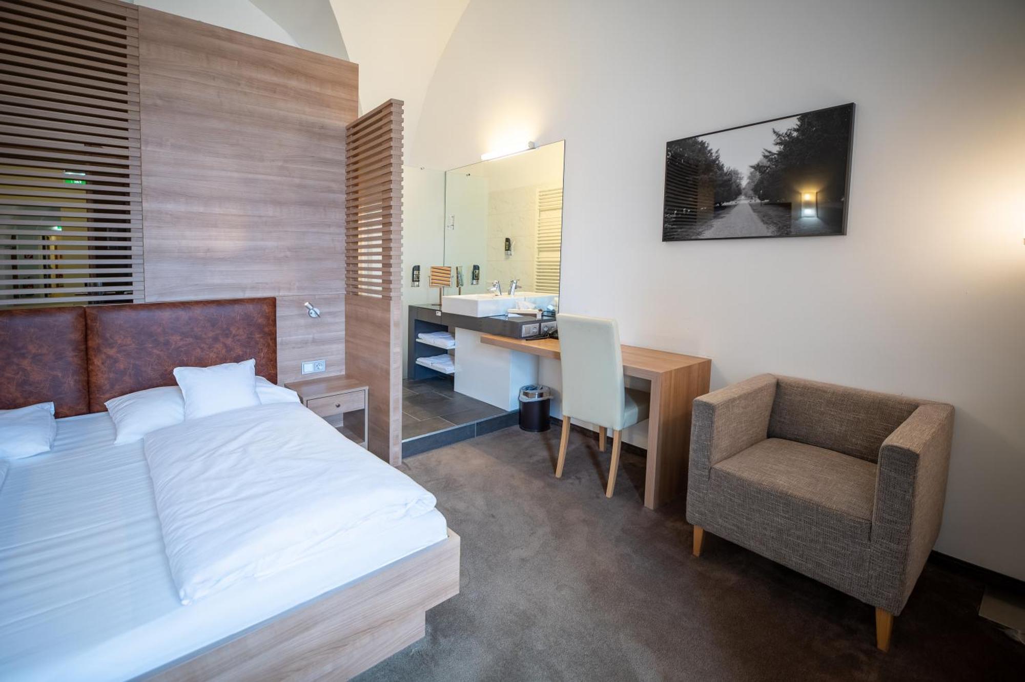 Hotel Altes Kloster Hainburg an der Donau Luaran gambar