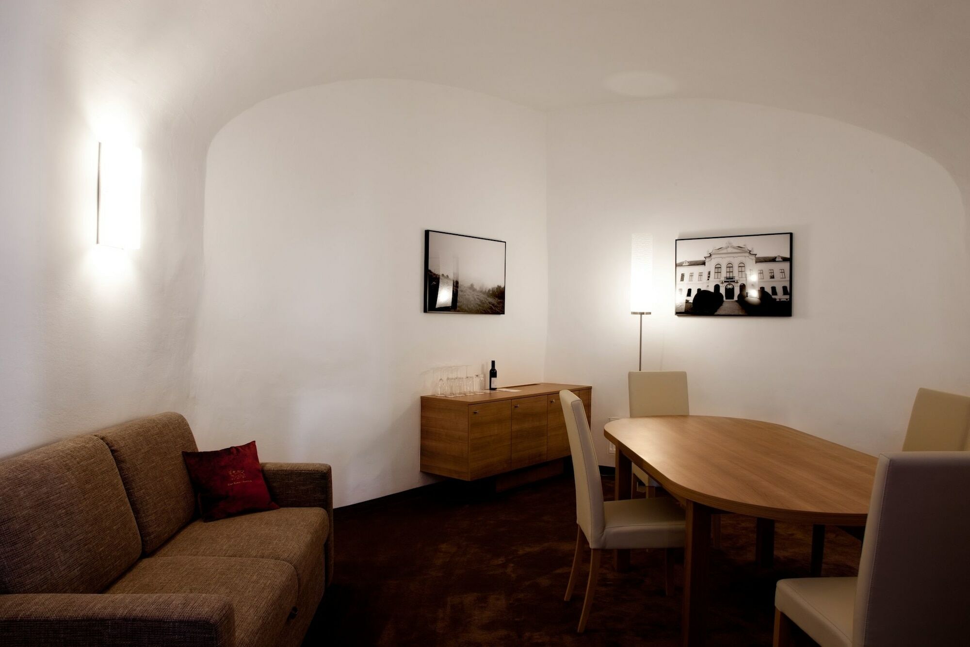 Hotel Altes Kloster Hainburg an der Donau Luaran gambar